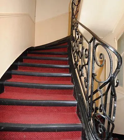 Hotel Sully