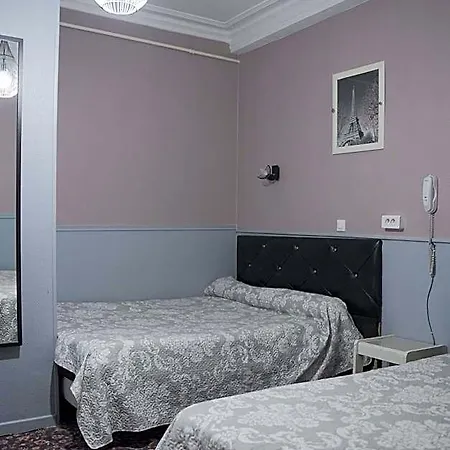 Sully Hotel *